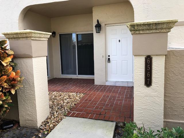 6567 Via Regina Boca Raton, FL 33433 - Photo 3 of 14 IMG_0582