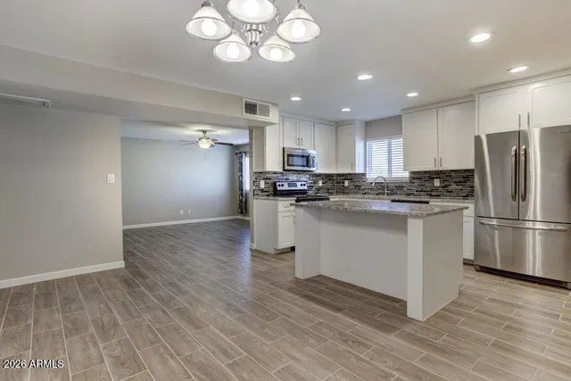 $2,700 | 1527 West Huntington Drive, Tempe, AZ 85282