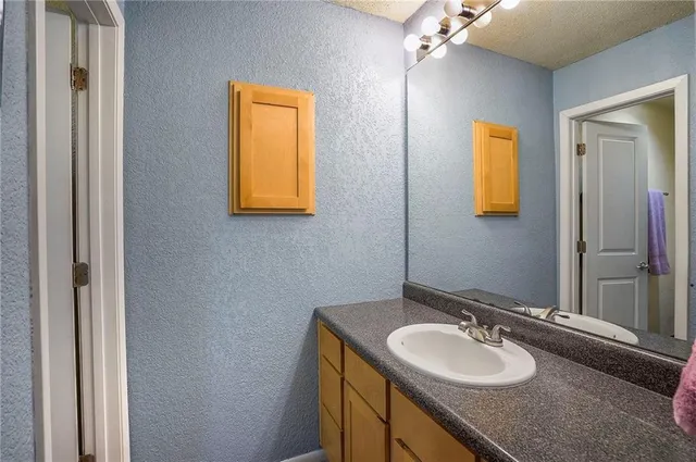 $154,900 | 1844 East 97th Street, Kansas City, MO 64131