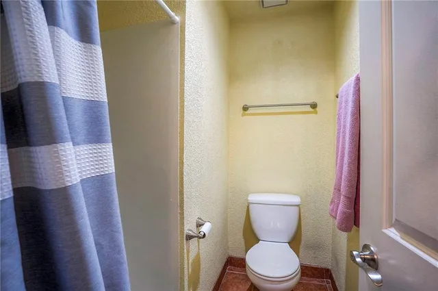 $154,900 | 1844 East 97th Street, Kansas City, MO 64131