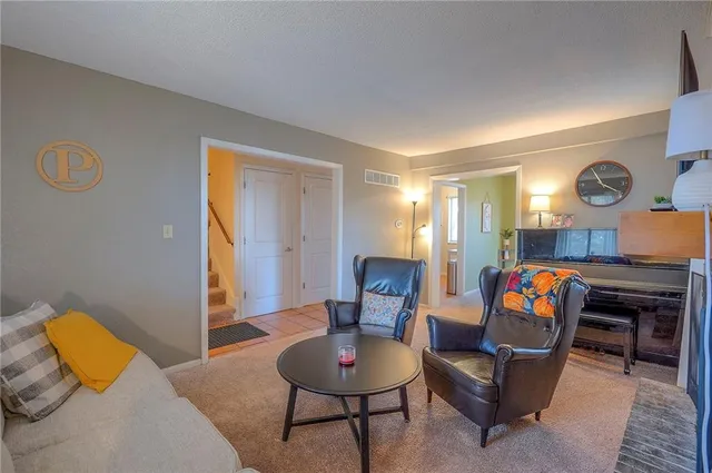 $160,000 | 1844 East 97th Street, Kansas City, MO 64131