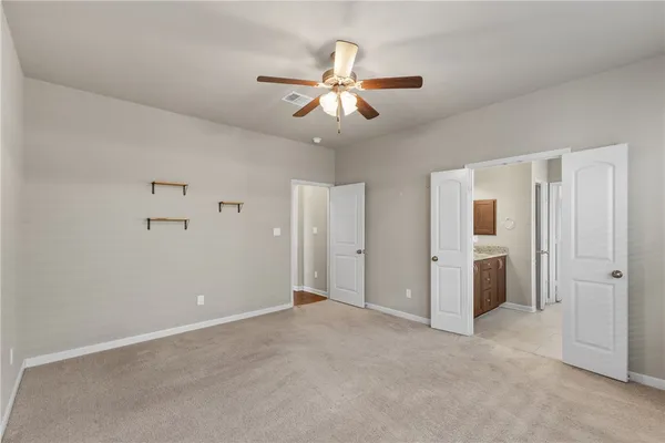 $369,900 | 2032 Stubbs Drive, Bryan, TX 77807