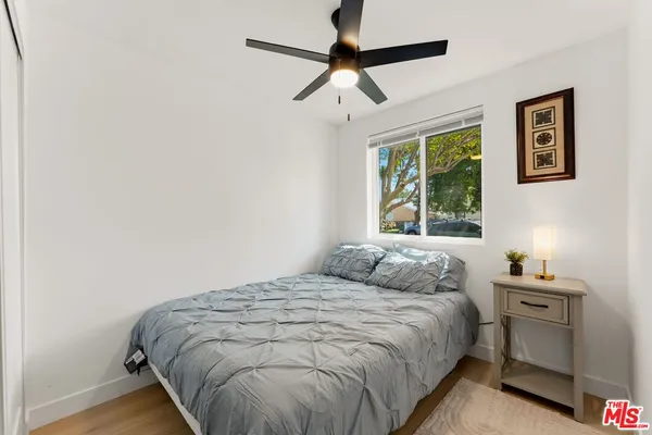 $2,400 | 7103 Hatillo Avenue, Winnetka, CA 91306