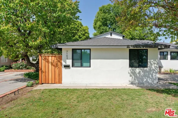 $2,400 | 7103 Hatillo Avenue, Winnetka, CA 91306