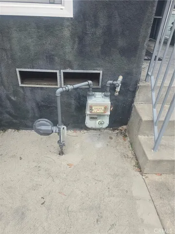 $1,400,000 | 612 West Ellis Avenue, Inglewood, CA 90302