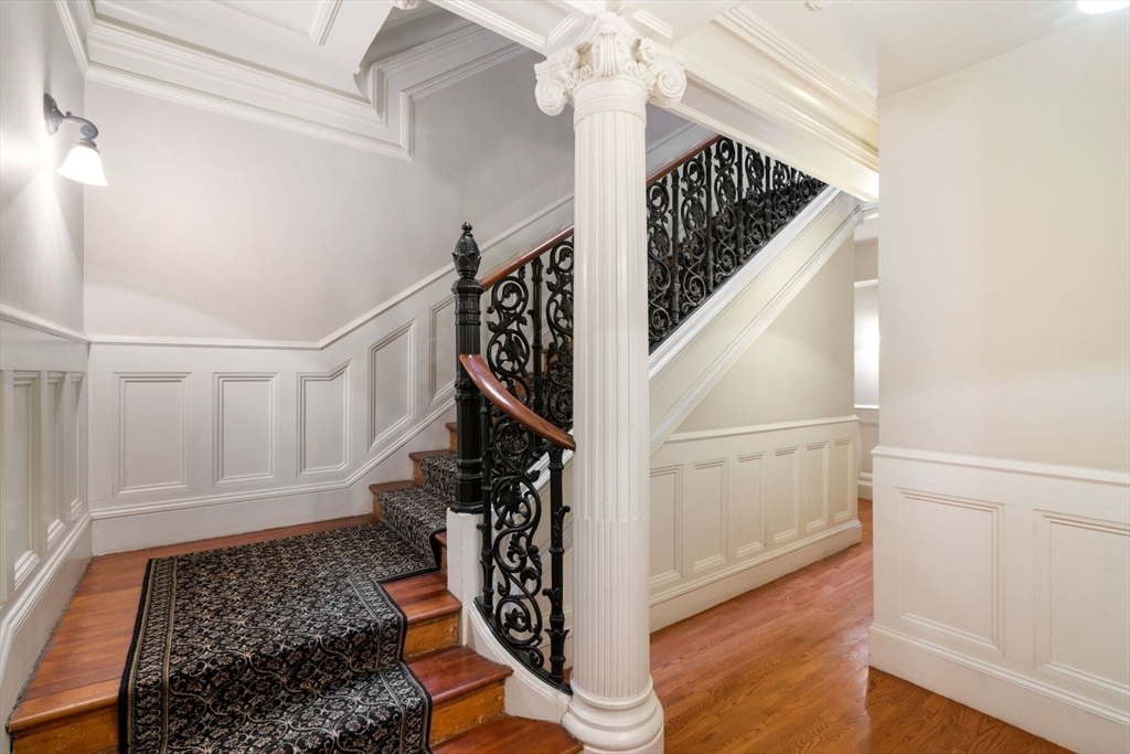322 Beacon Street, Unit 3 Boston, MA 02116 - Photo 17 of 24