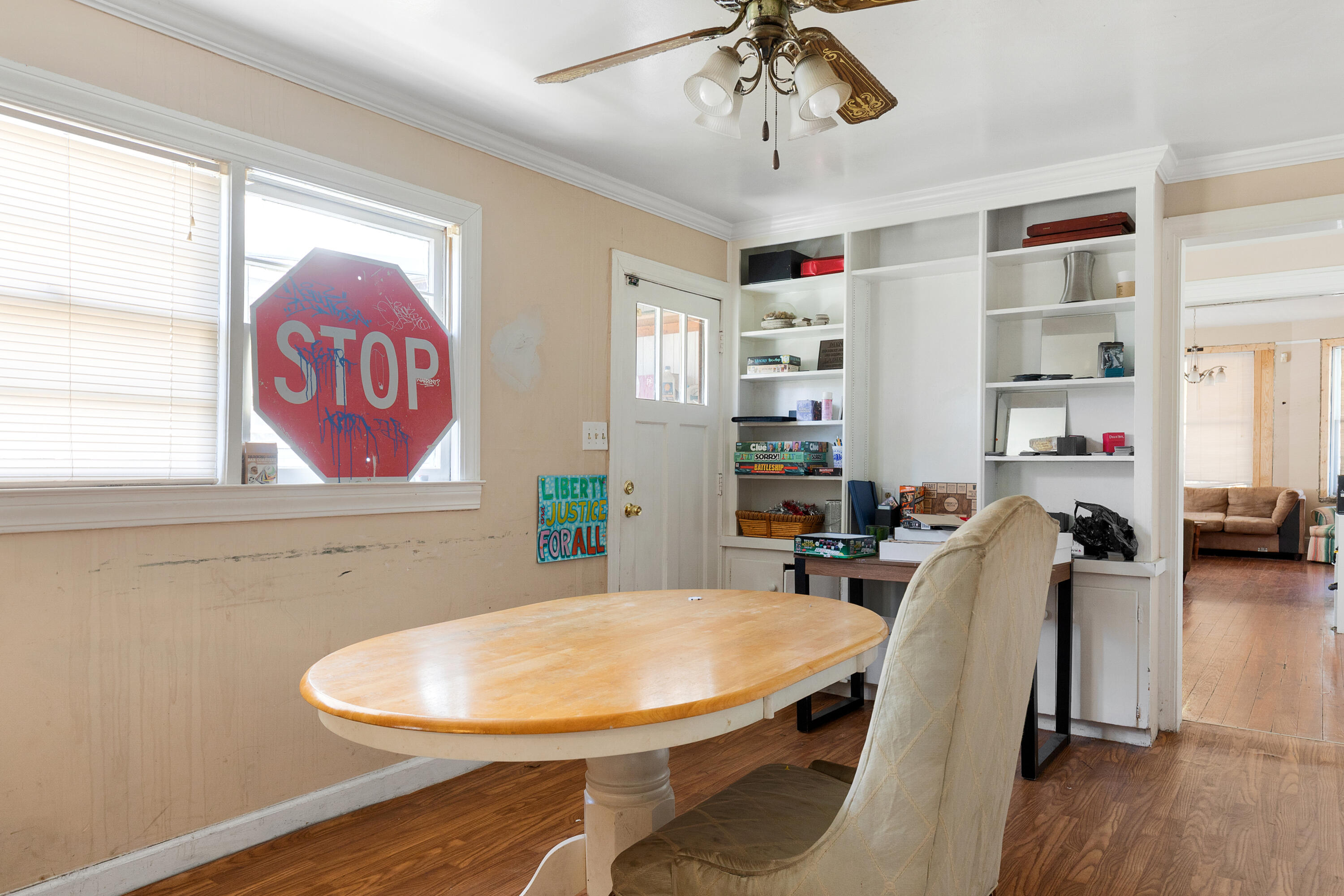 313 Sumter Street Charleston, SC 29403 - Photo 12 of 32 313SumterStreet-KeenEyeMarketing-11