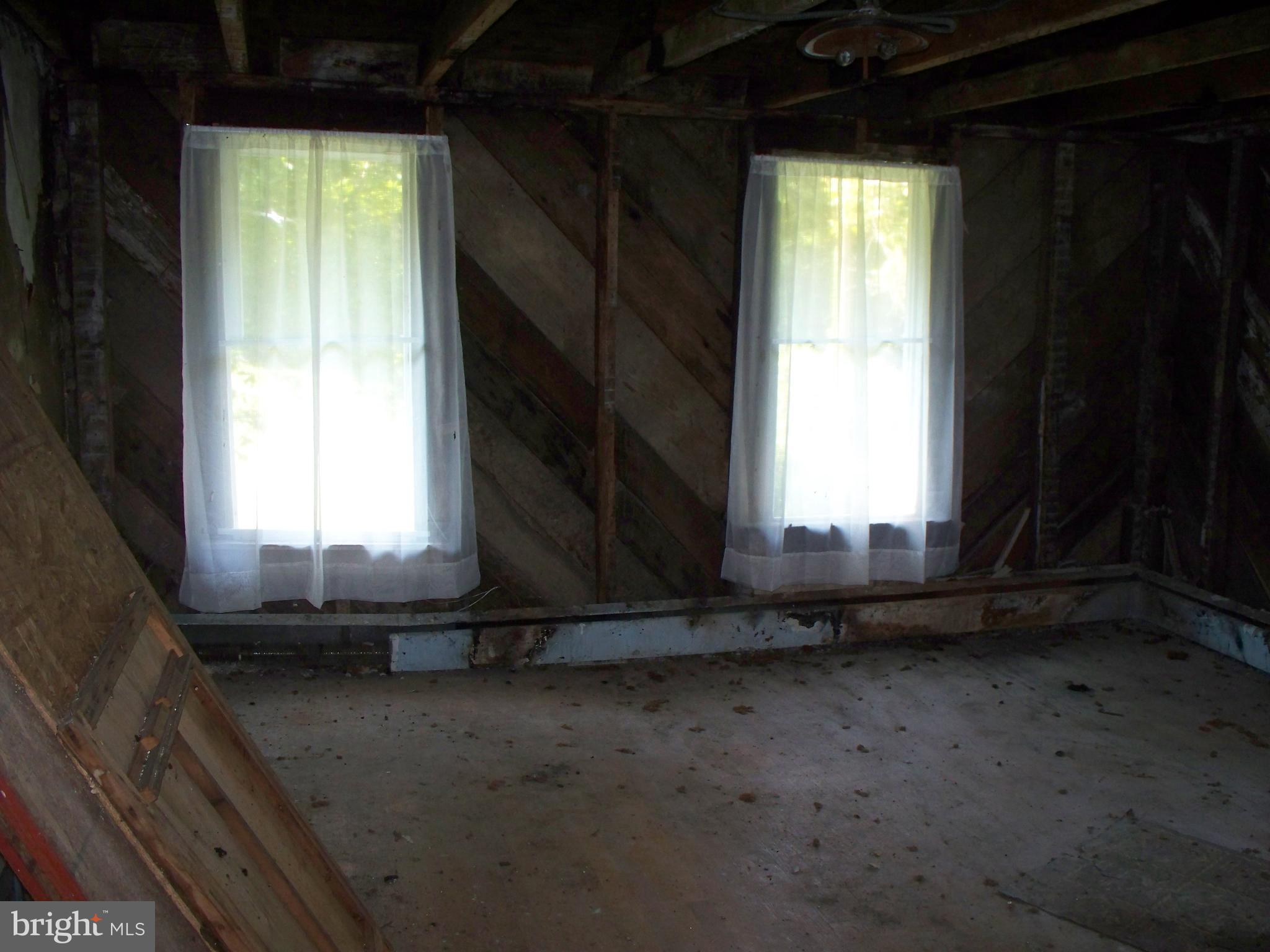 2507 Franklinville Road Joppa, MD 21085 - Photo 15 of 35 Bath/Bedroom - damaged by fire