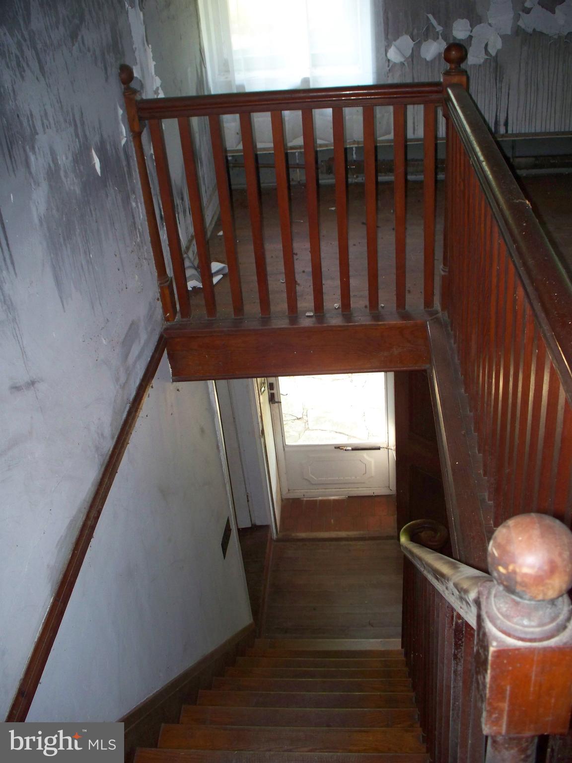 2507 Franklinville Road Joppa, MD 21085 - Photo 9 of 35 Front Stairs