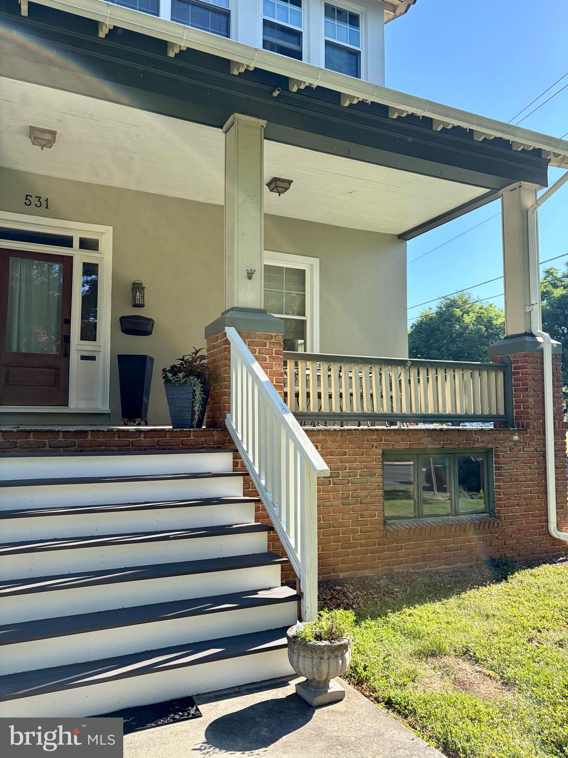 531 Front Street Lititz, PA 17543 - Photo 7 of 14