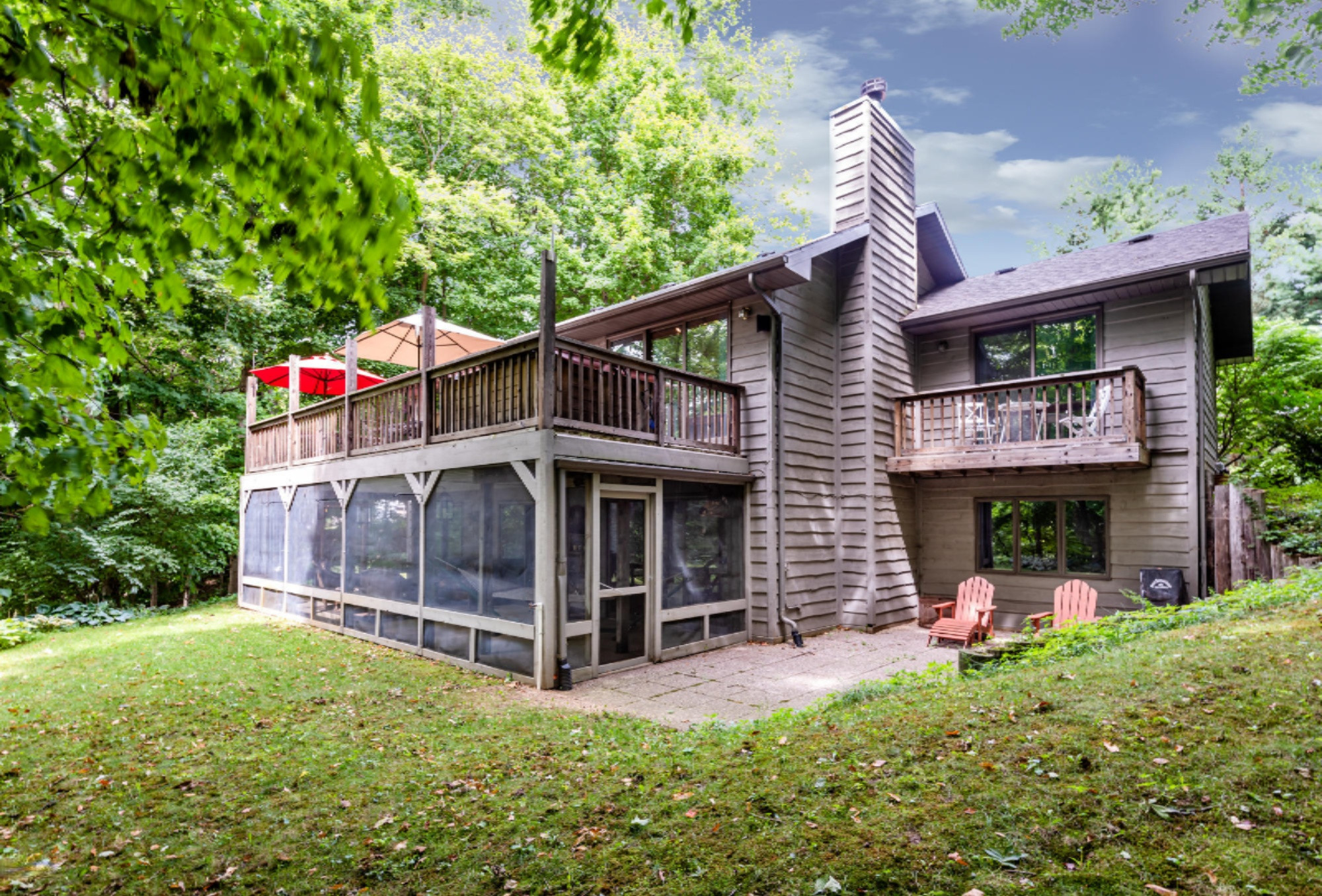 5254 River Road Sodus, MI 49126 - Photo 2 of 37 River-101