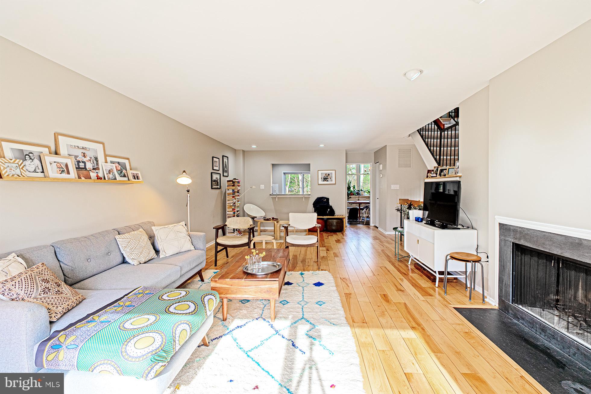 11502 Sunder Court Reston, VA 20190 - Photo 10 of 47