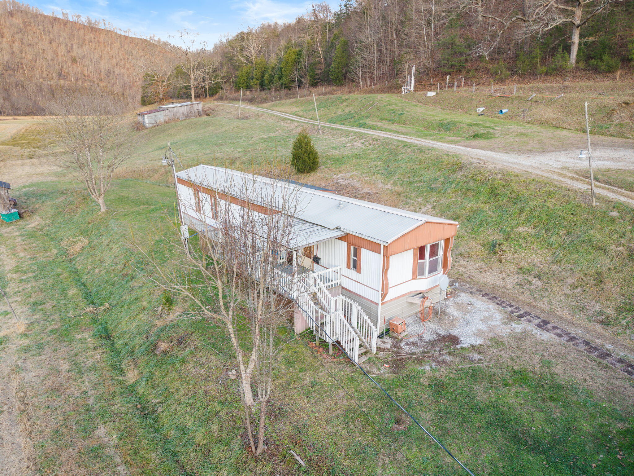 684 Martin Cemetary Road Oneida, KY 40972 - Photo 17 of 96 6-web-or-mls-DJI_20251217162926_0046_D