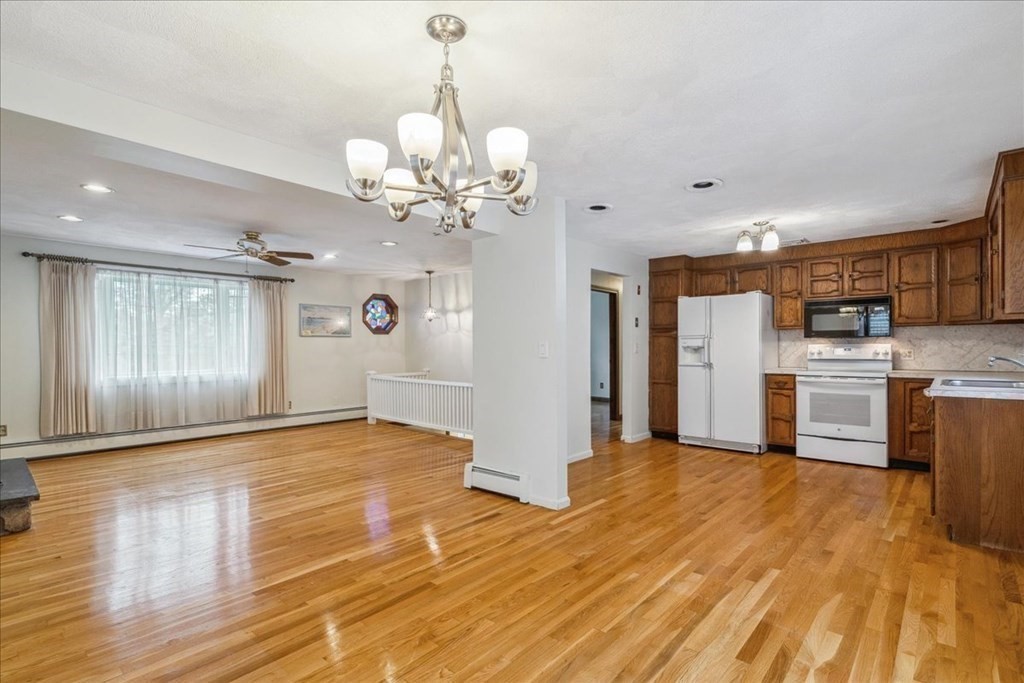 81 Regina Road Lynn, MA 01904 - Photo 5 of 40 Gallery Image 5
