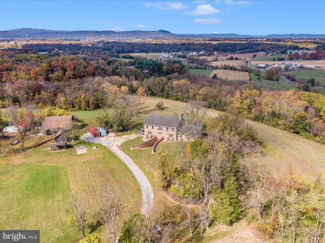 $1,000,000 | 14924 Clear Spring Road, Williamsport, MD 21795