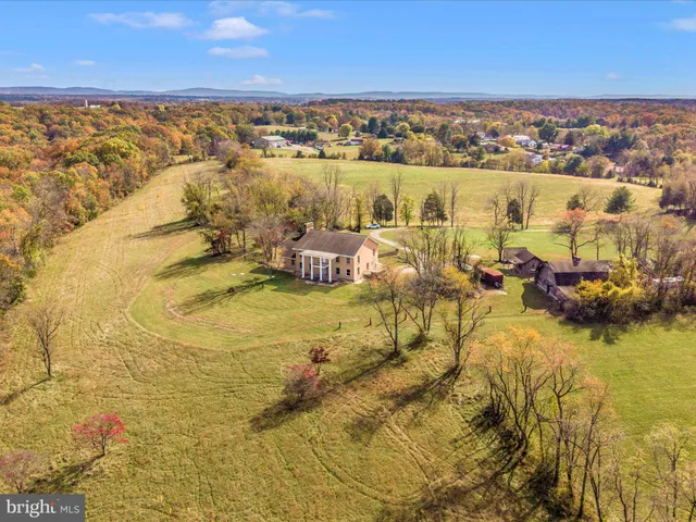 $1,000,000 | 14924 Clear Spring Road, Williamsport, MD 21795