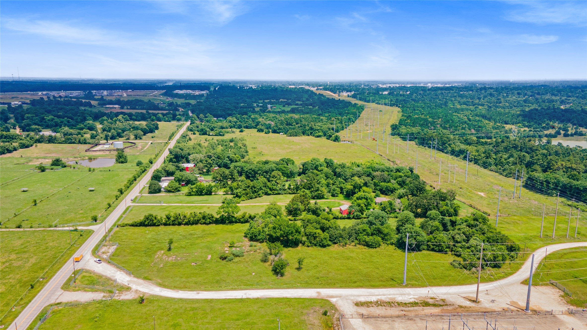 10973 Longstreet Road Willis, TX 77318 - Photo 38 of 40