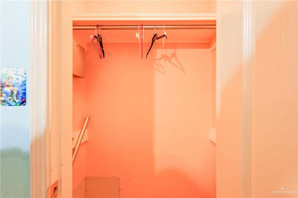 713 West 24th Place Mission, TX 78574 - Photo 24 of 36 a view of walk in closet