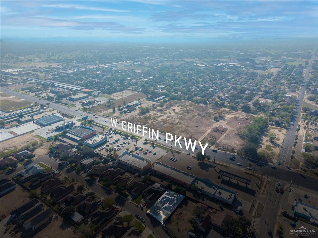 713 West 24th Place Mission, TX 78574 - Photo 32 of 36 a view of a yard