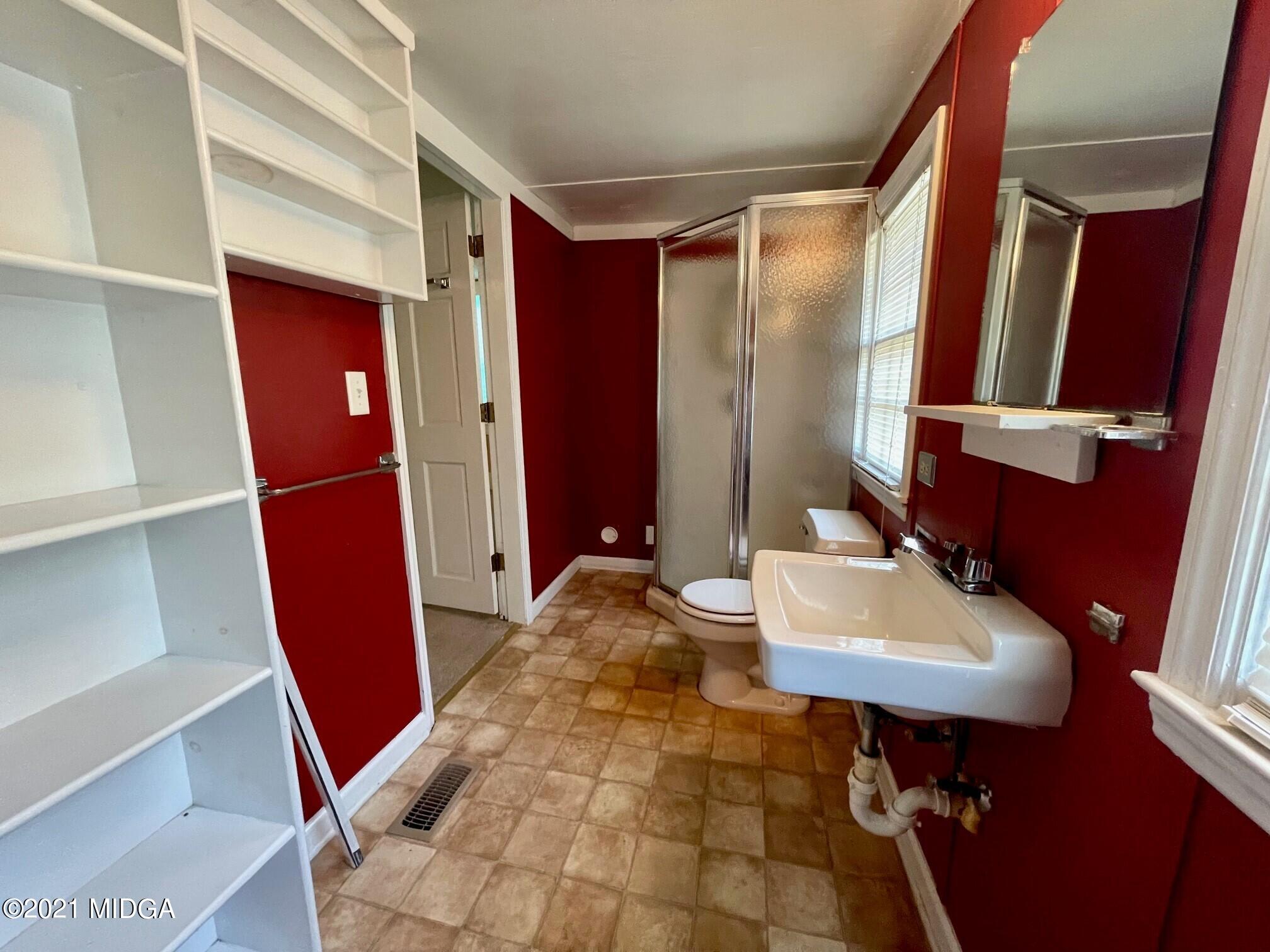 110 West Ridge Circle Macon, GA 31210 - Photo 16 of 18 14