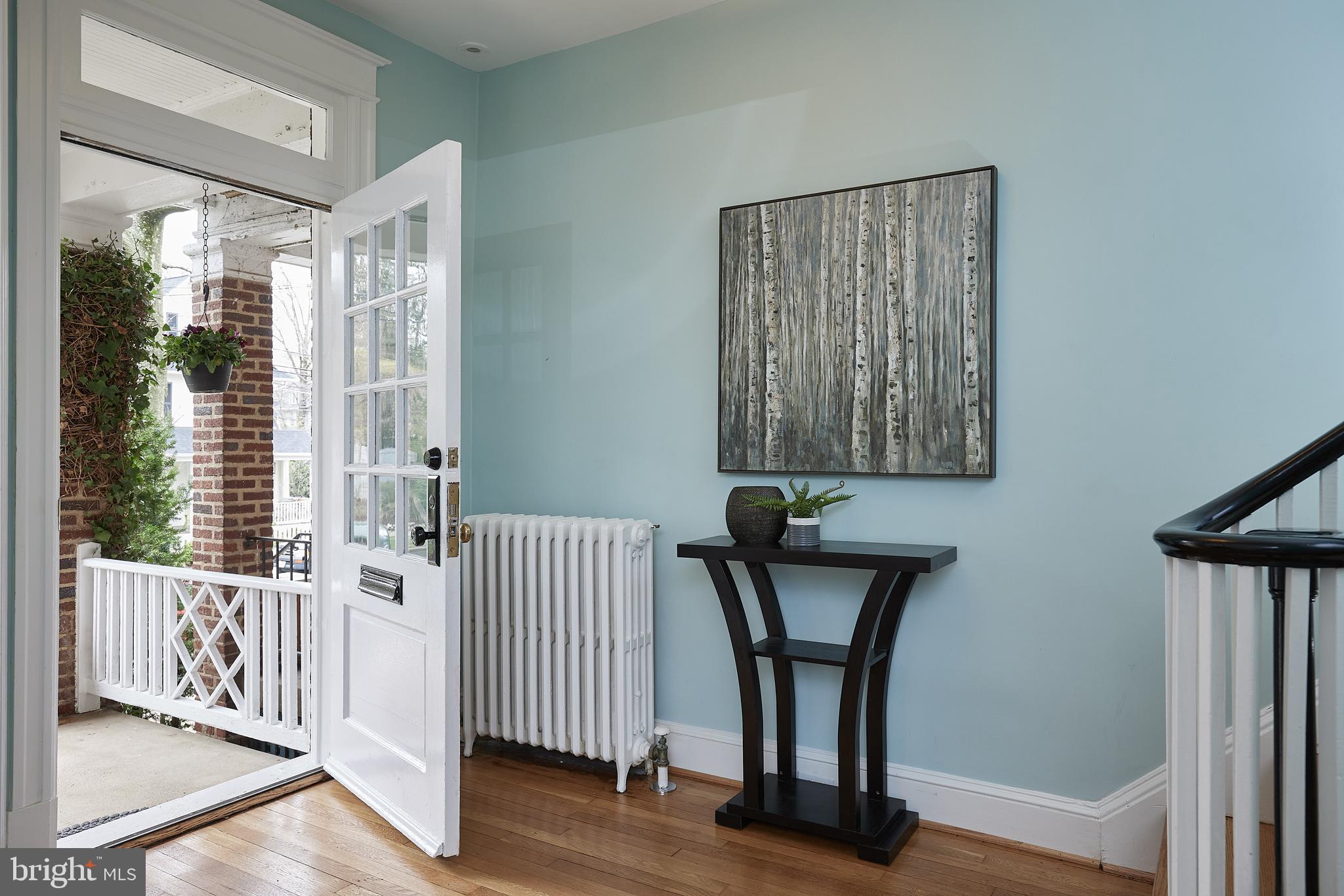 3519 35th Street Northwest Washington, DC 20016 - Photo 3 of 38