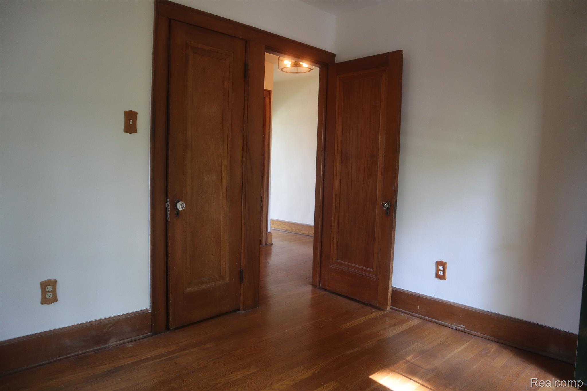 4405 Yorkshire Road Detroit, MI 48224 - Photo 40 of 78 Gallery Image 40