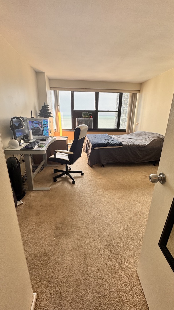 6030 North Sheridan Road, Unit 1708 Chicago, IL 60660 - Photo 14 of 17