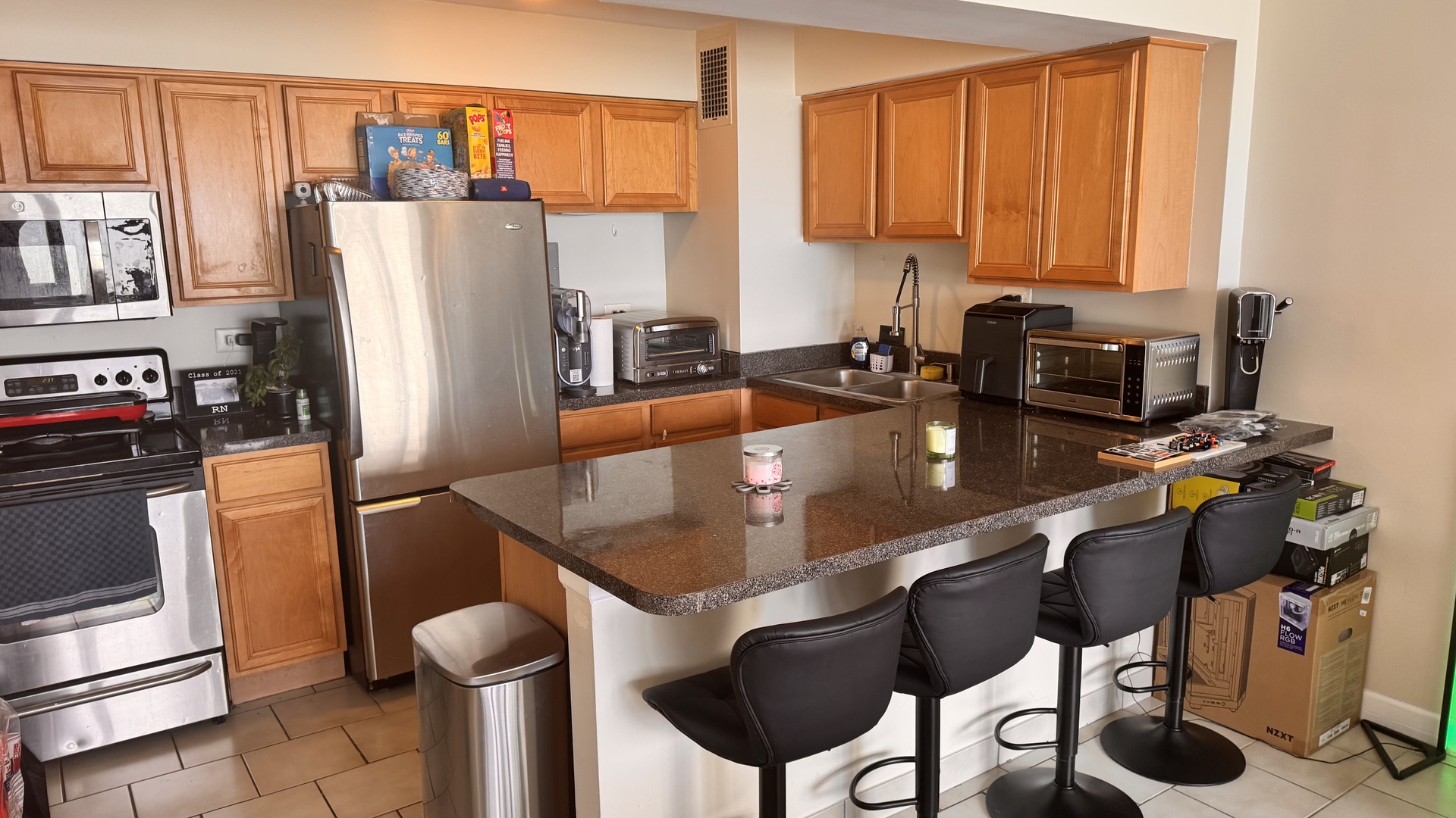 6030 North Sheridan Road, Unit 1708 Chicago, IL 60660 - Photo 5 of 17