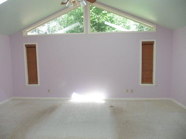 434 Sallsten Road Grants Pass, OR 97527 - Photo 14 of 21 Additional Photo
