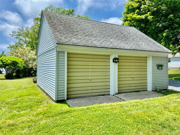 $4,000 | 1875 Bayview Avenue, Southold, NY 11971