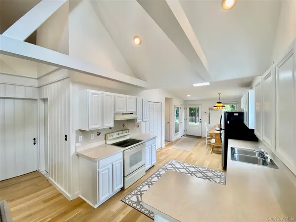 $4,000 | 1875 Bayview Avenue, Southold, NY 11971