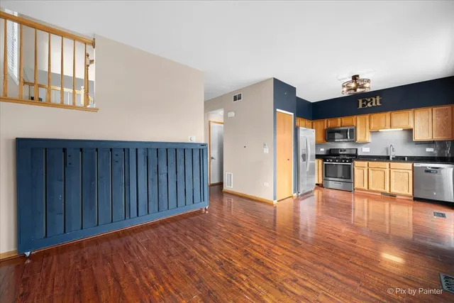 $285,000 | 2571 Ross Street, Hampshire, IL 60140