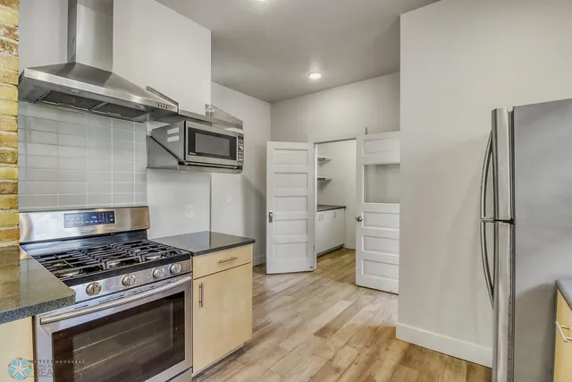 $255,900 | 1036 12th Street North, Fargo, ND 58102