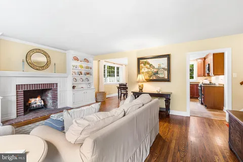 $629,000 | 19 East Golf Club Lane, Paoli, PA 19301