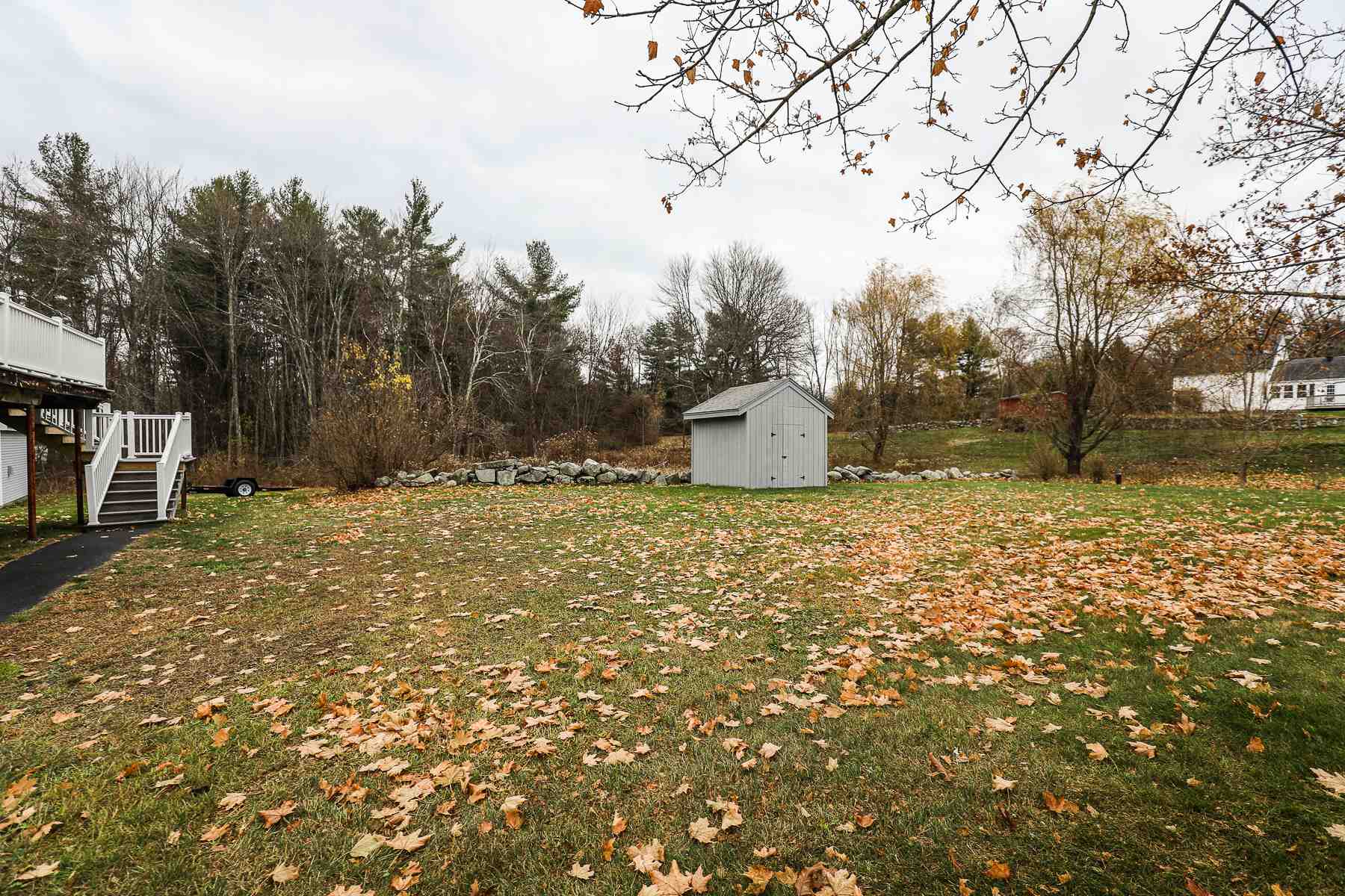 134 Dracut Road Hudson, NH 03051 - Photo 7 of 28