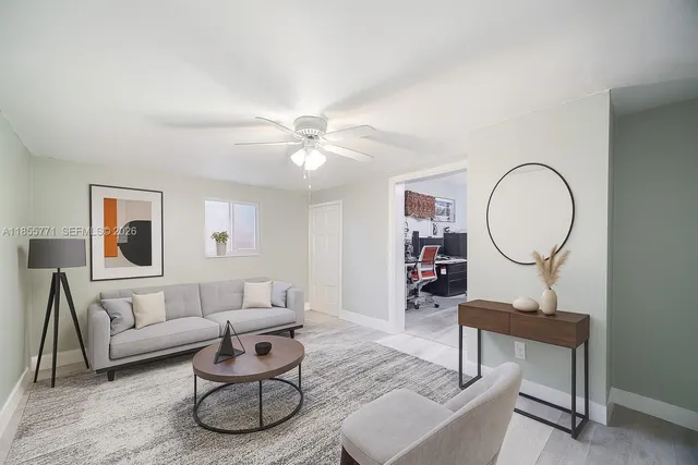 $1,100,000 | 3715 Southwest 29th Street, Miami, FL 33134