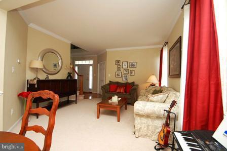 24762 Prairie Grass Drive Stone Ridge, VA 20105 - Photo 4 of 22 Living Room