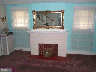 420 Hellerman Street Philadelphia, PA 19111 - Photo 2 of 6 Gallery Image 2