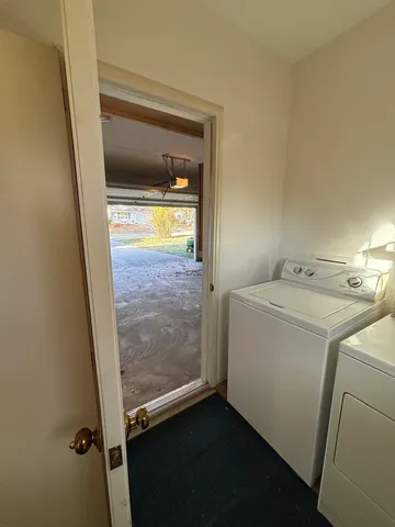 $249,999 | 2109 Mallard Drive, Mahomet, IL 61853