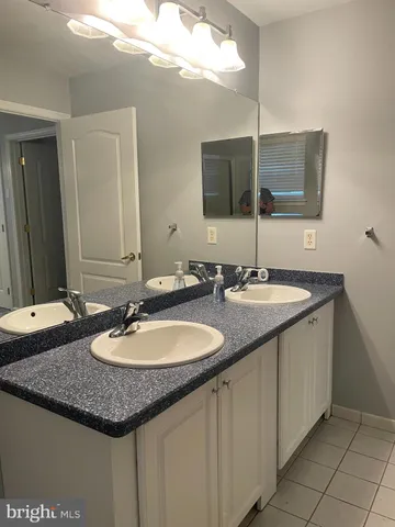 $2,300 | 116 Natalie Road, Delran, NJ 08075