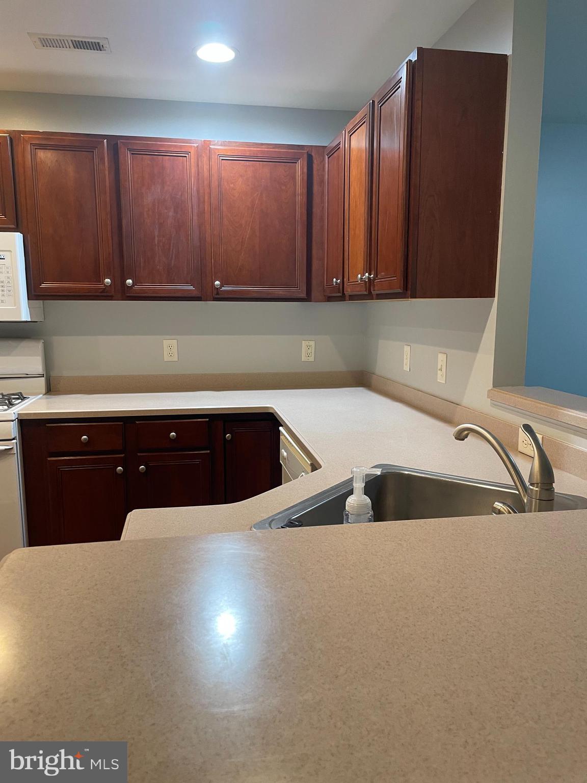 116 Natalie Road Delran, NJ 08075 - Photo 5 of 21