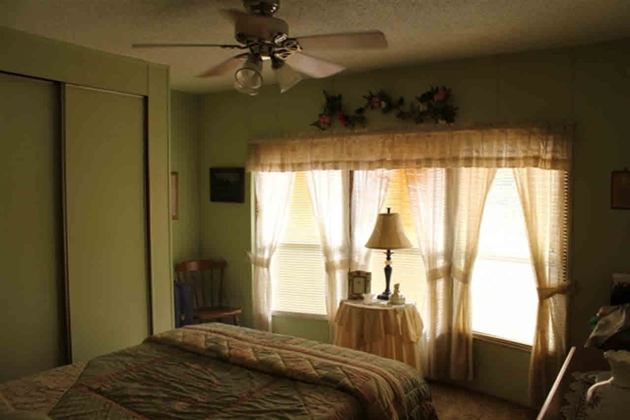 82 East Levi Lee Road Warsaw, IN 46582 - Photo 11 of 19 Gallery Image 11