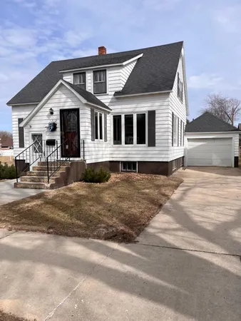 $229,900 | 1212 1st Street Southwest, Wadena, MN 56482