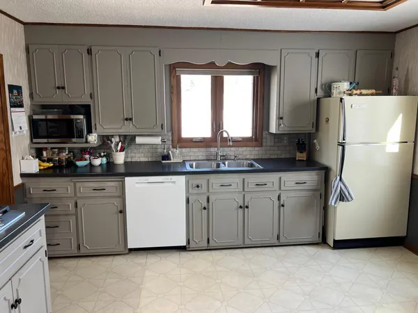 $229,900 | 1212 1st Street Southwest, Wadena, MN 56482