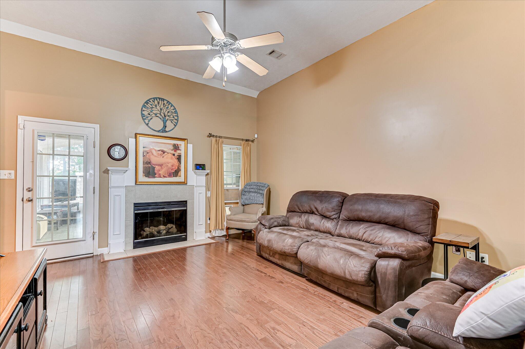 649 Butler Springs Circle Grovetown, GA 30813 - Photo 7 of 51 Greatroom