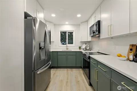 $549,950 | 8003 Northeast 87th Avenue, Vancouver, WA 98662