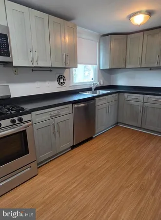 $2,800 | 5454 Burwood Avenue, Pennsauken, NJ 08109