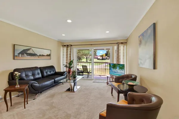 $529,995 | 12555 Oaks N Drive, Unit 206, San Diego, CA 92128