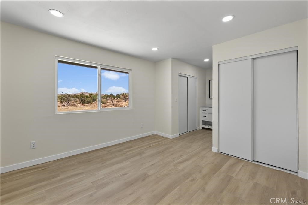 40635 159th Street East Lancaster, CA 93535 - Photo 15 of 25 a view of an empty room with a window