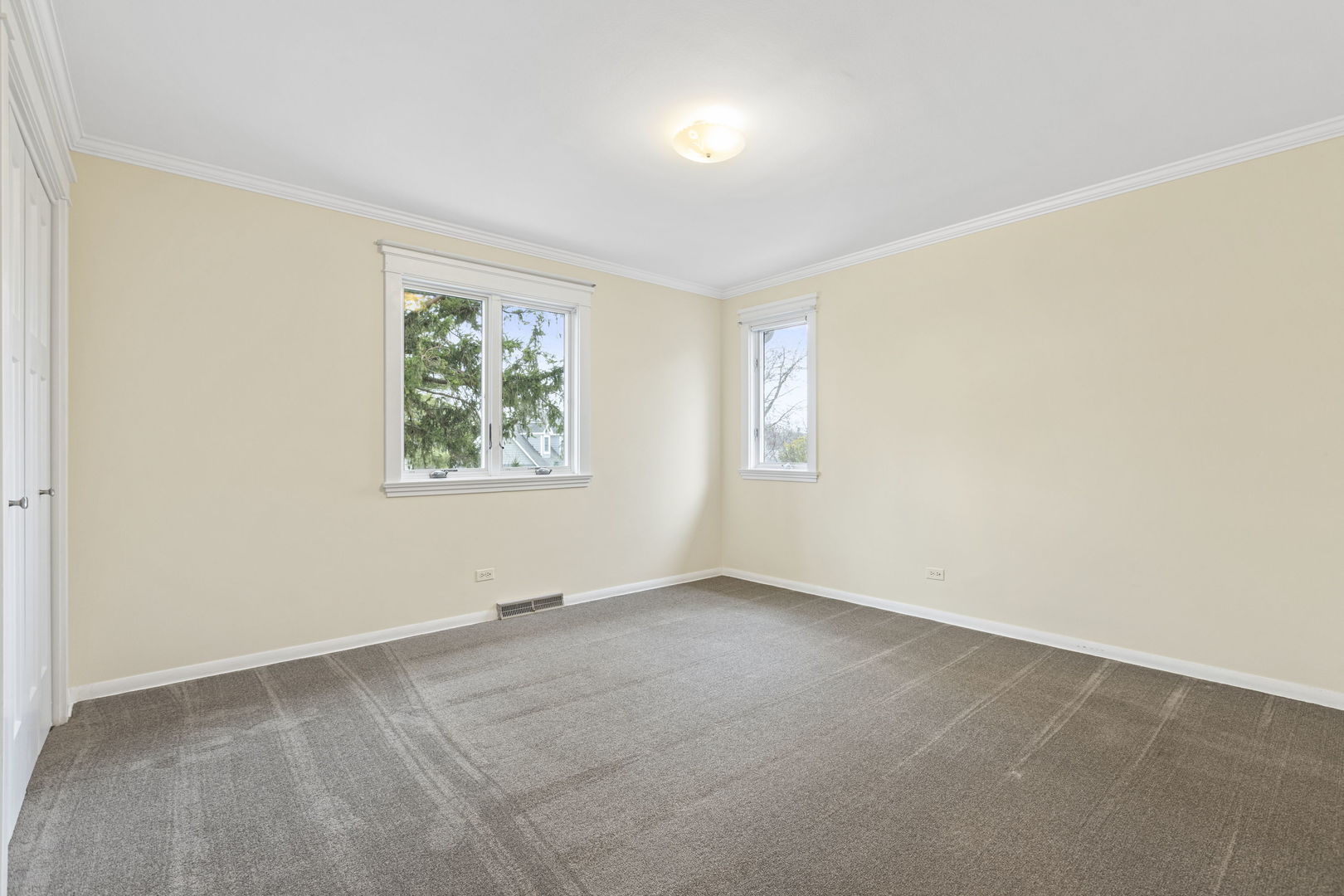 912 Revere Road Glenview, IL 60025 - Photo 26 of 35 Gallery Image 26